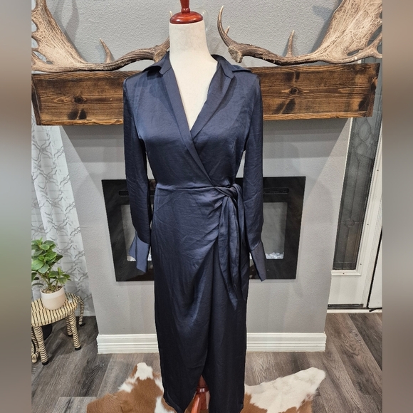 House Of Harlow 1960 Dress Size XSP, Elegant Navy Wrap Dress, NWT - Picture 2 of 6